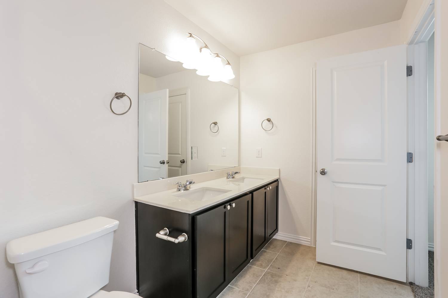 836 Bonnet Trl, Arlington photo 13