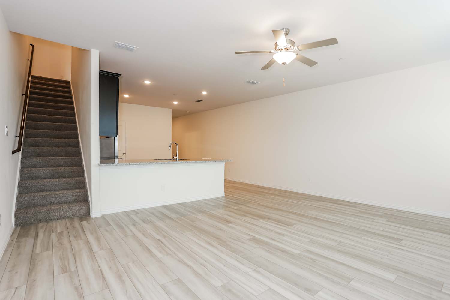 836 Bonnet Trl, Arlington photo 6