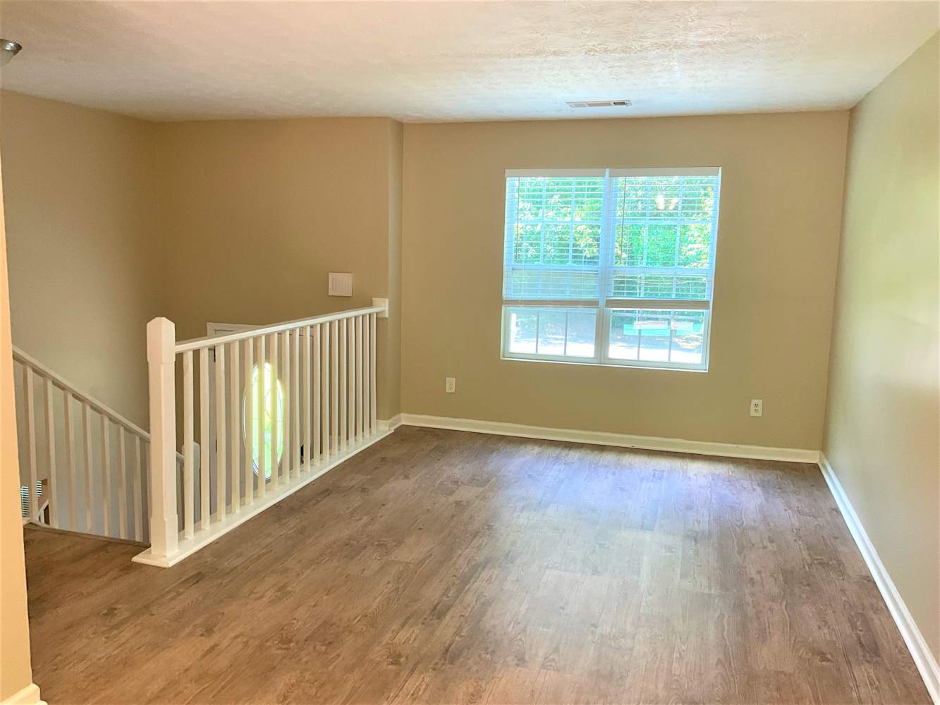 84 Birch Rill Dr, Alpharetta photo 10