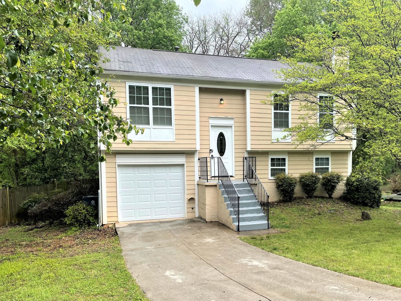84 Birch Rill Dr, Alpharetta photo 1