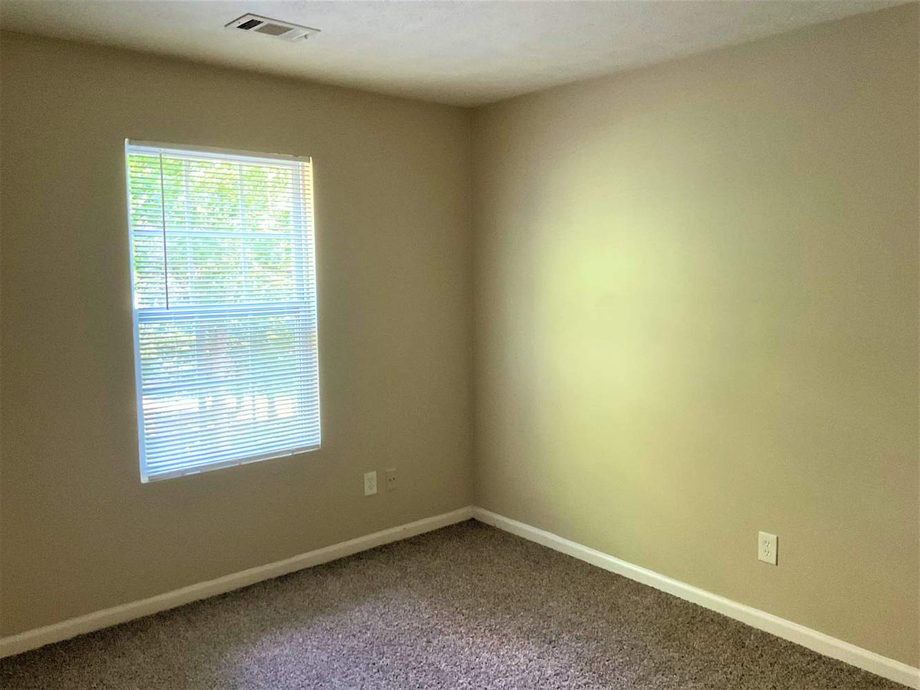 84 Birch Rill Dr, Alpharetta photo 7