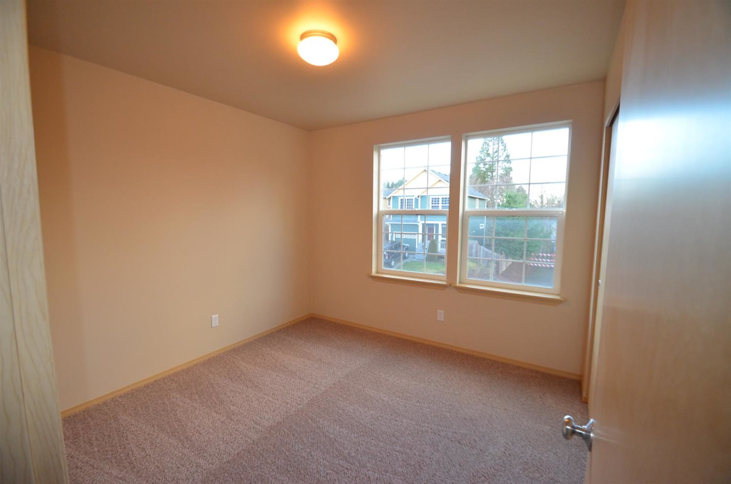 8402 4th St NE, Lake Stevens photo 6