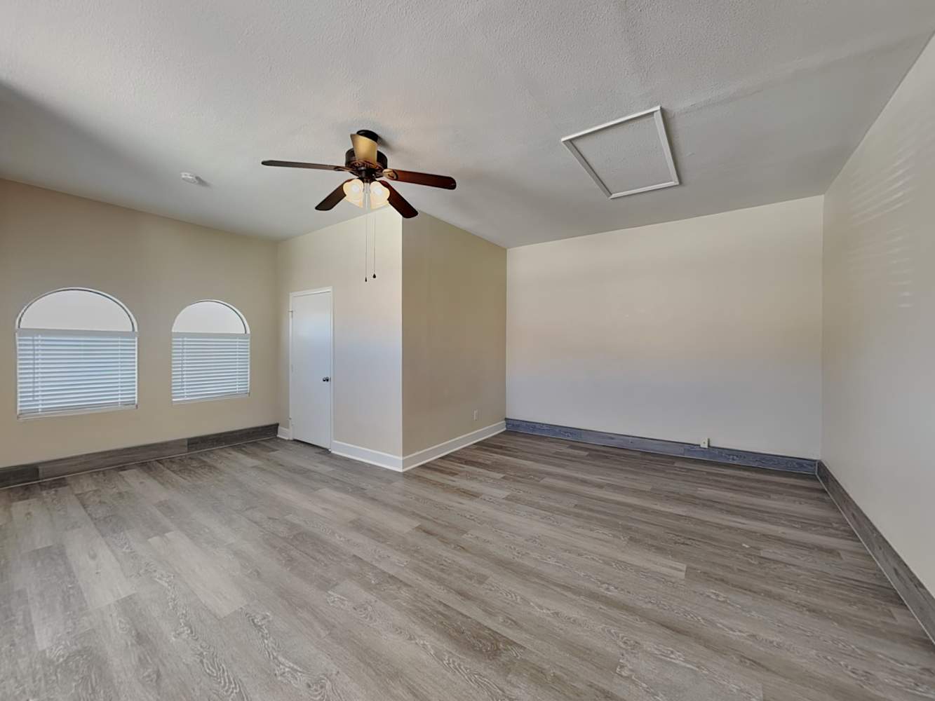 8428 Mulcahy Avenue, Las Vegas photo 11