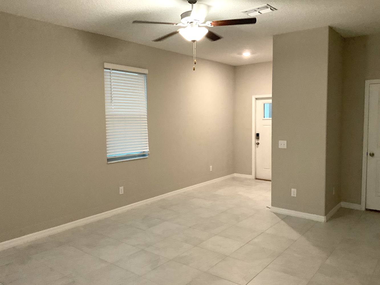 8450 Druid Oaks Ln, New Port Richey photo 2