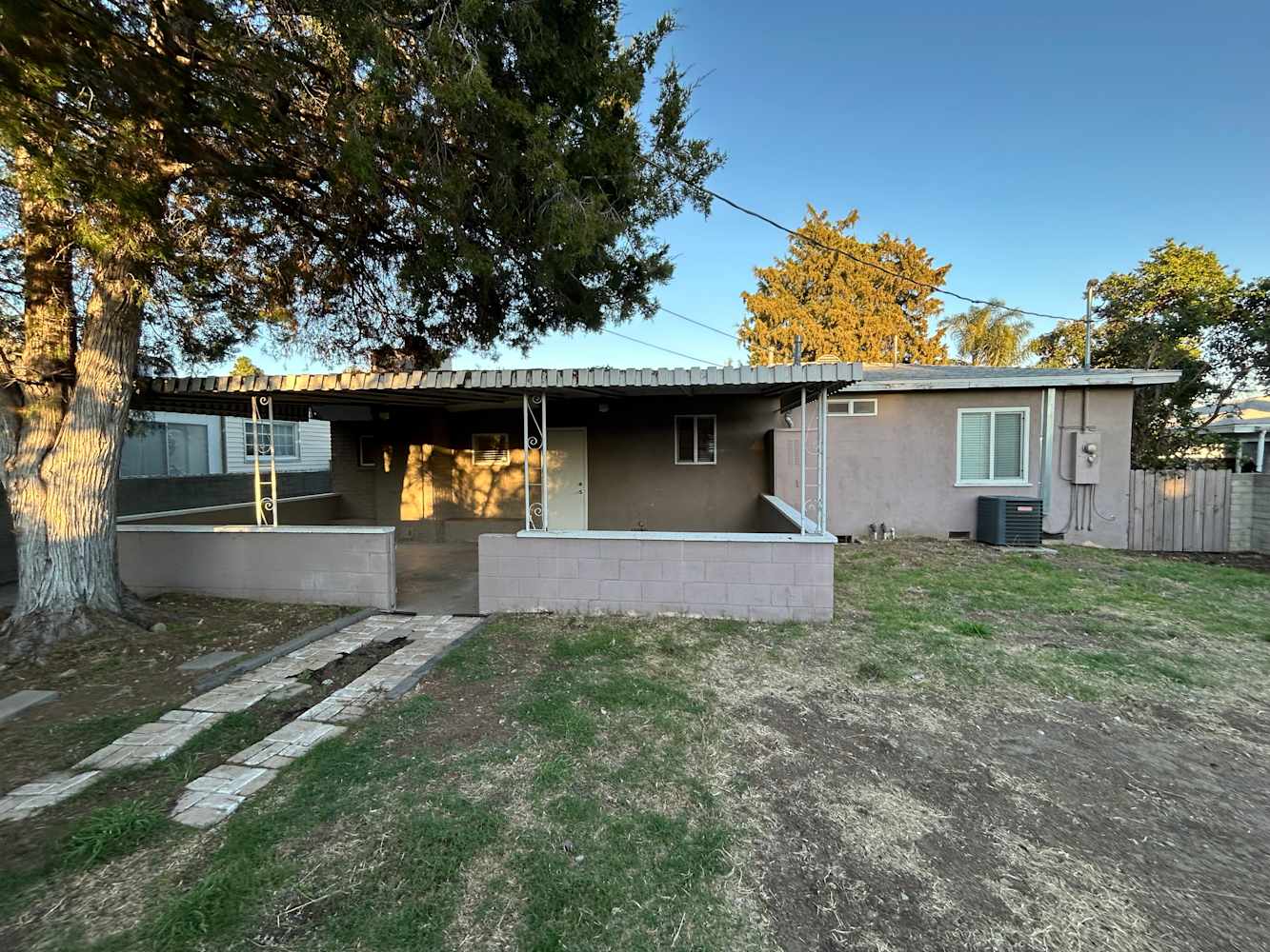 8451 Murietta Ave, Panorama City photo 14