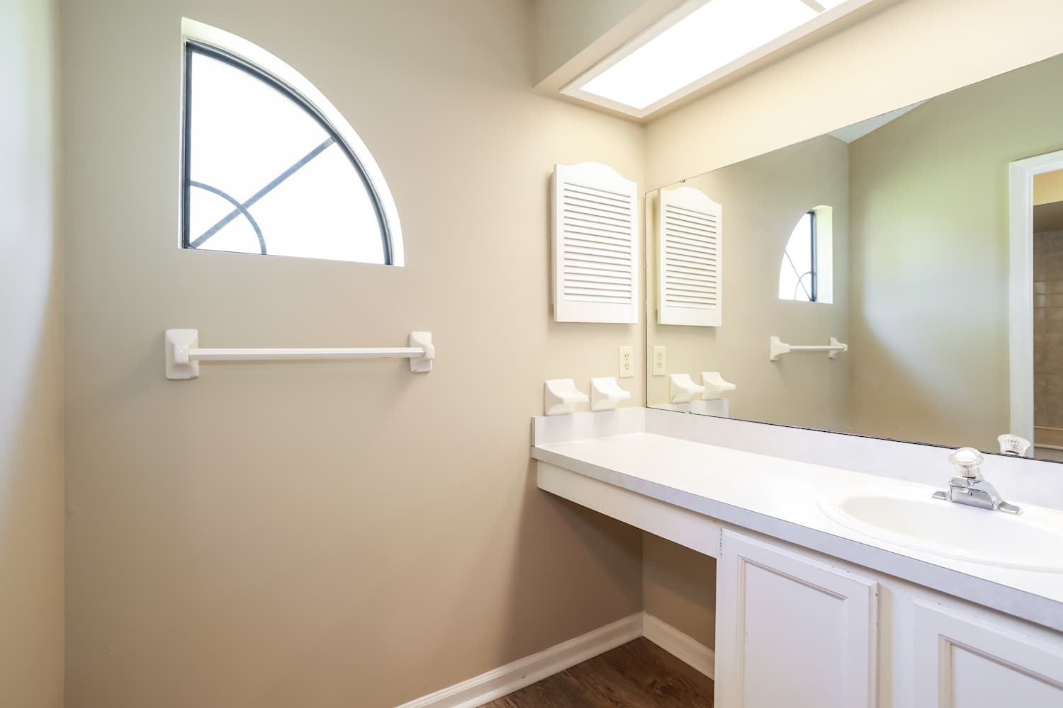 8460 Branchwater Dr, Jacksonville photo 13