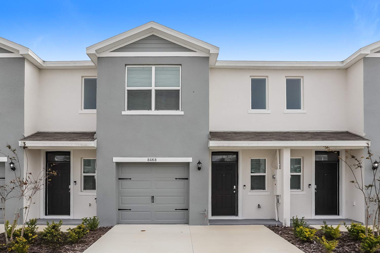 8468 Lofty Timber Way, Wesley Chapel photo 1