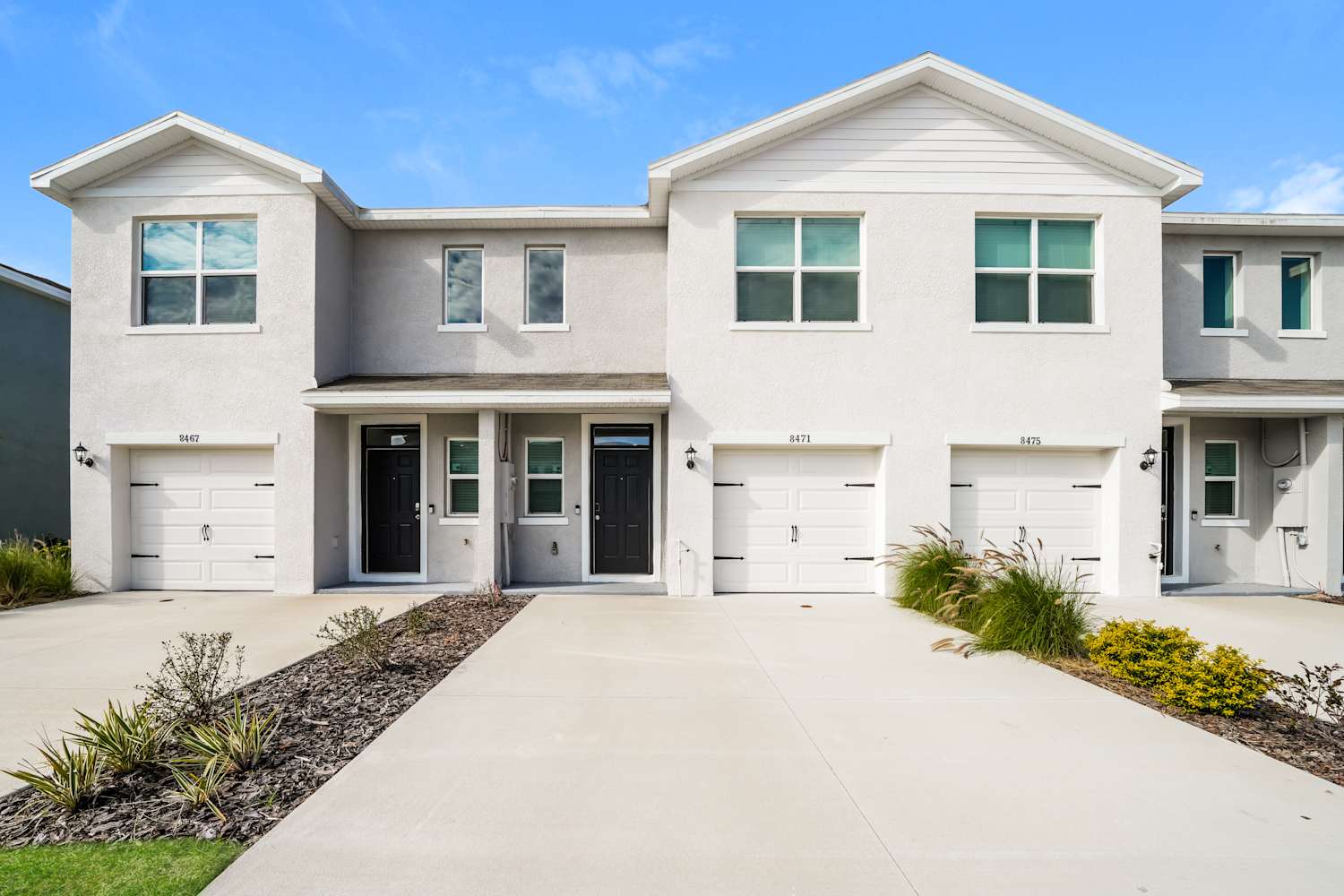 8471 Lofty Timber Way, Wesley Chapel photo 1