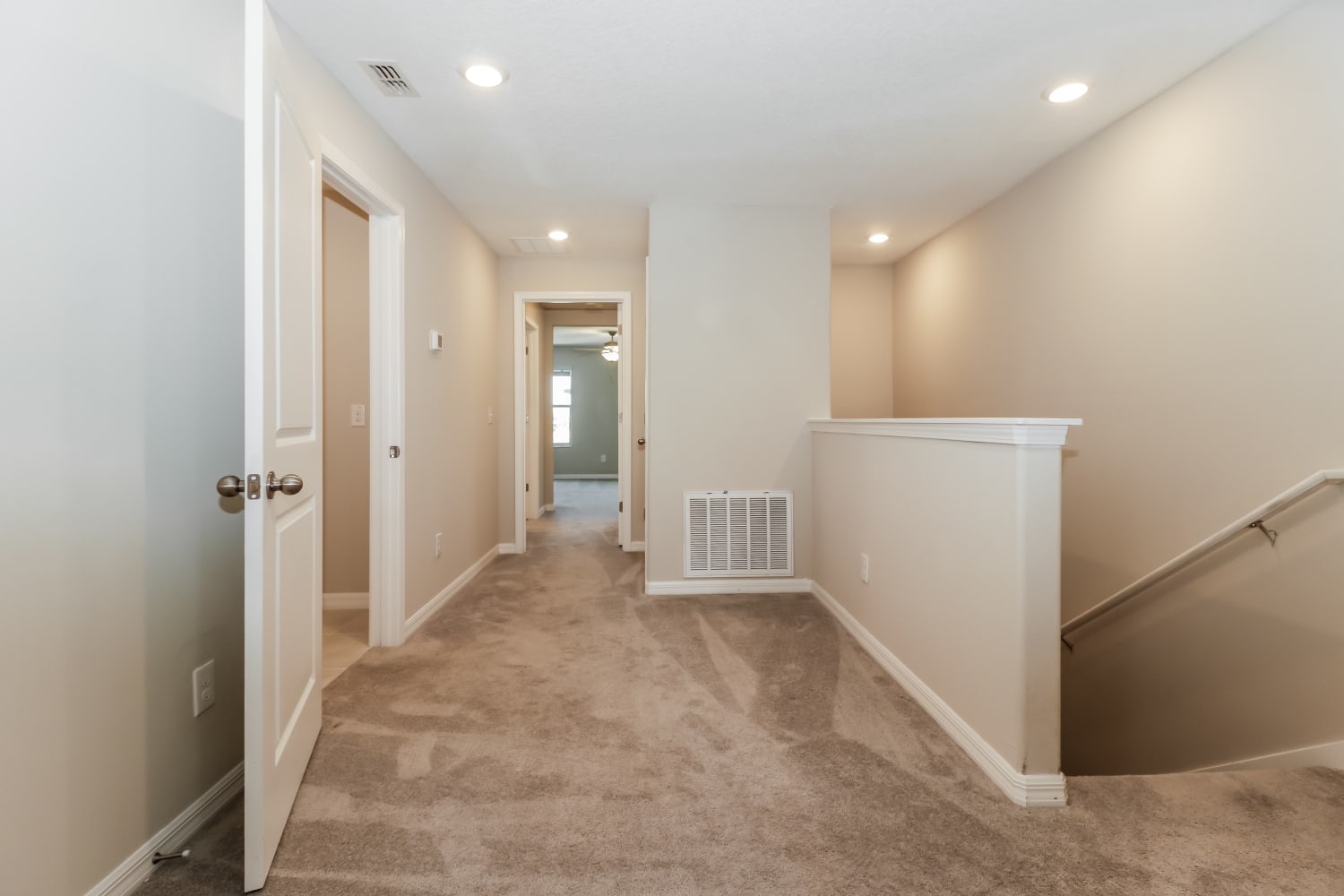8472 Druid Oaks Ln, New Port Richey photo 9