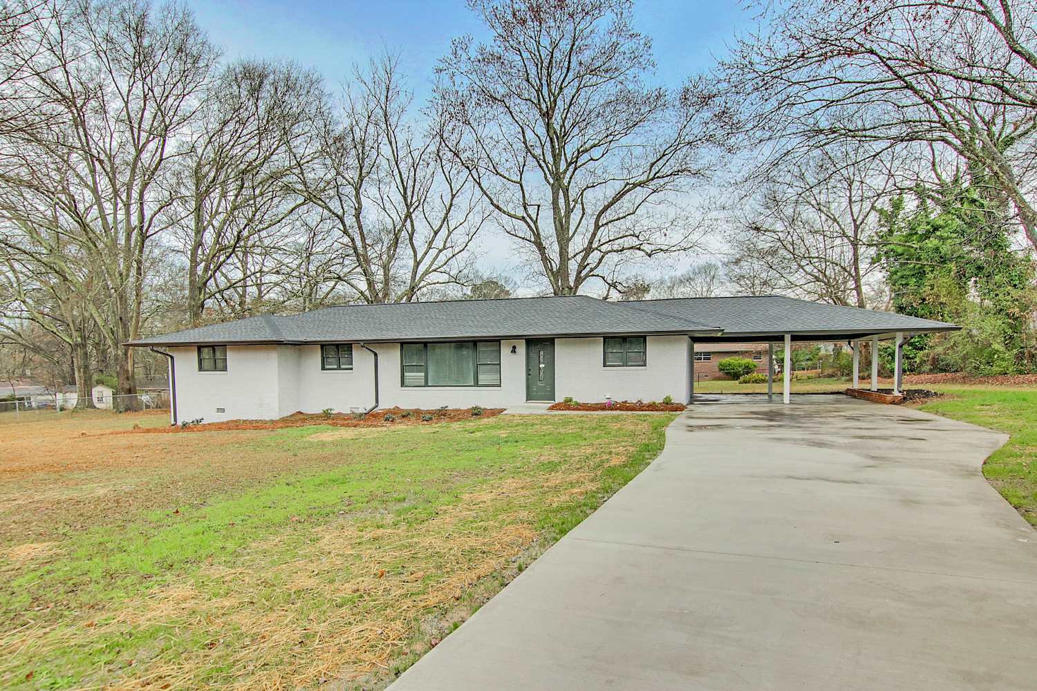 Front of 8475 Estelle St, Douglasville, GA