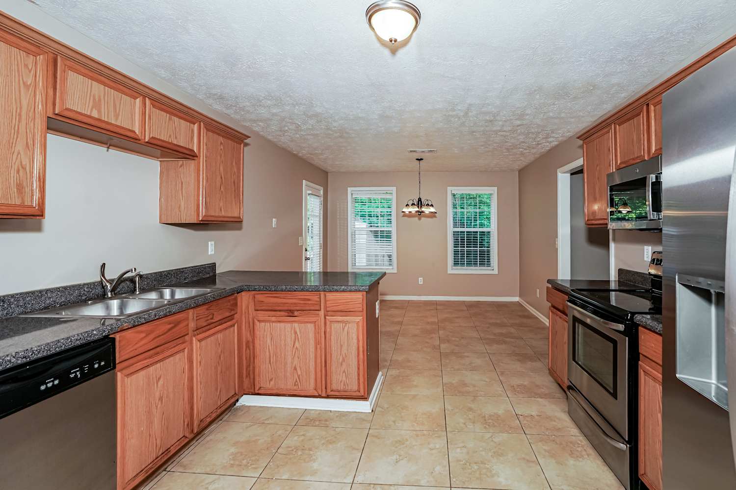 85 Pebble Ridge Dr, Covington photo 8