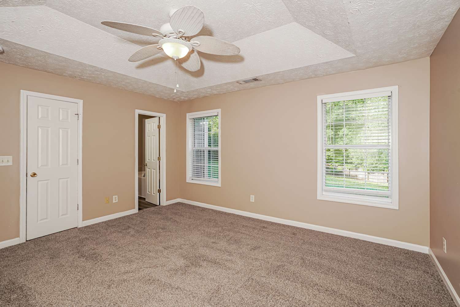 85 Pebble Ridge Dr, Covington photo 9