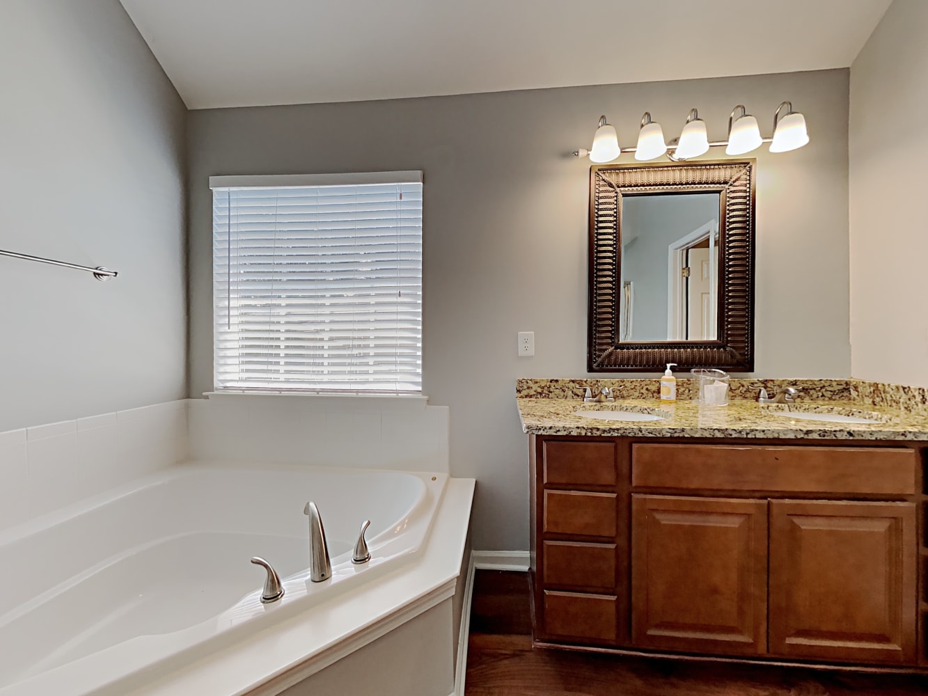 8508 Ridgeline Ln, Charlotte photo 9