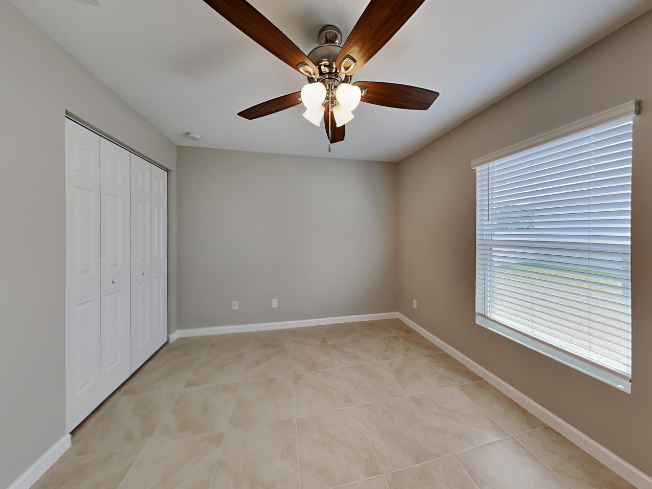 851 SW Paar Dr, Port Saint Lucie photo 11