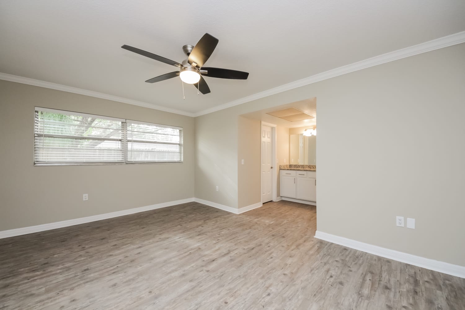 8516 Cedar Cove Ct, Orlando photo 15