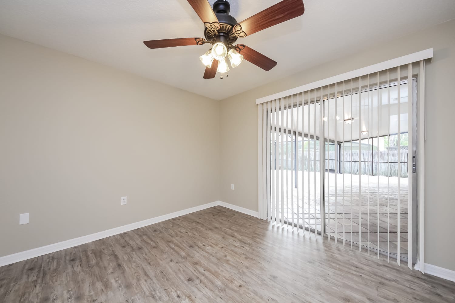 8516 Cedar Cove Ct, Orlando photo 11