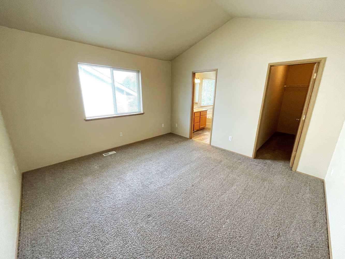 8527 148th Street Ct E, Puyallup photo 8