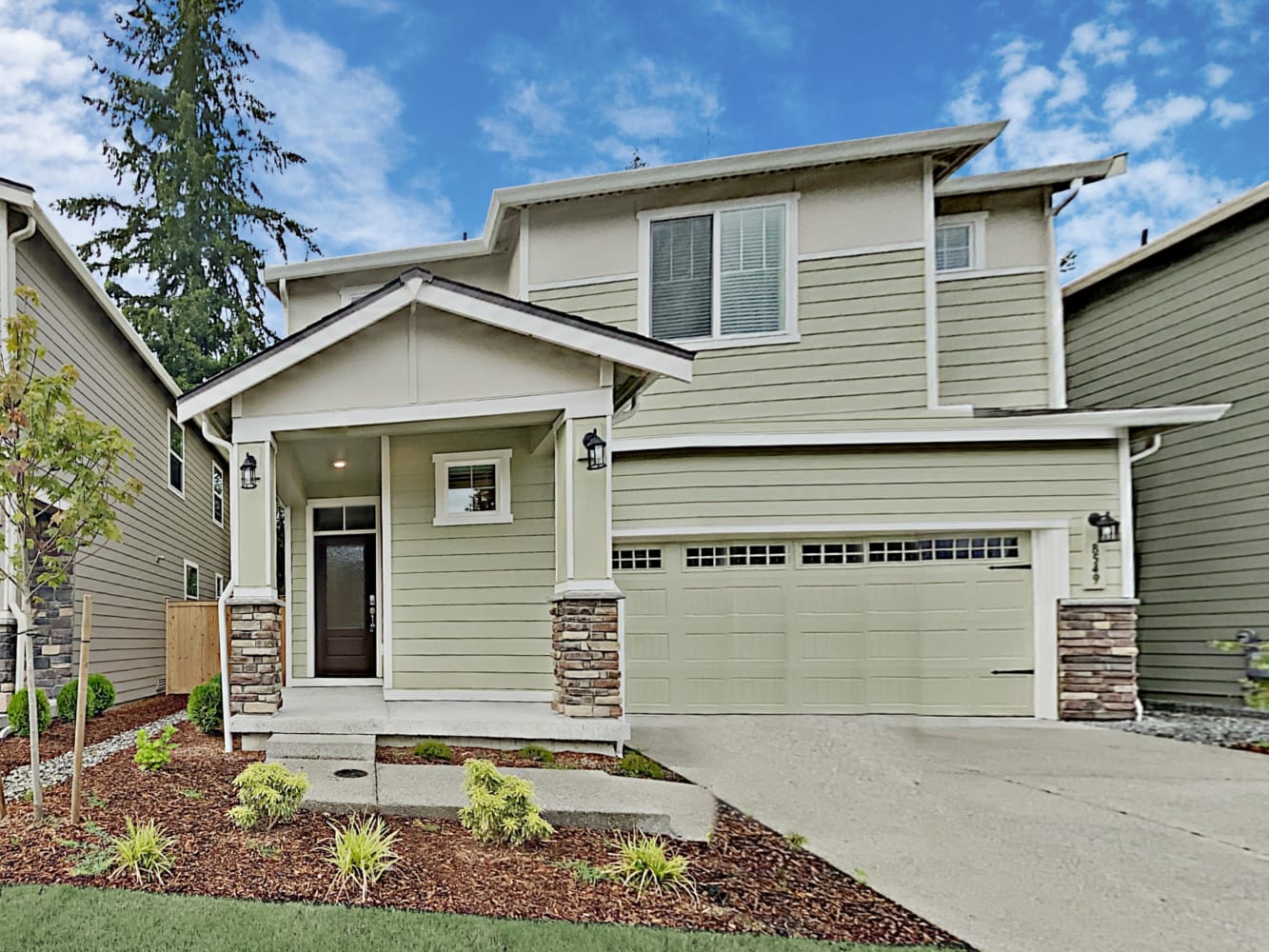Front of 8549 55th Pl NE, Marysville, WA