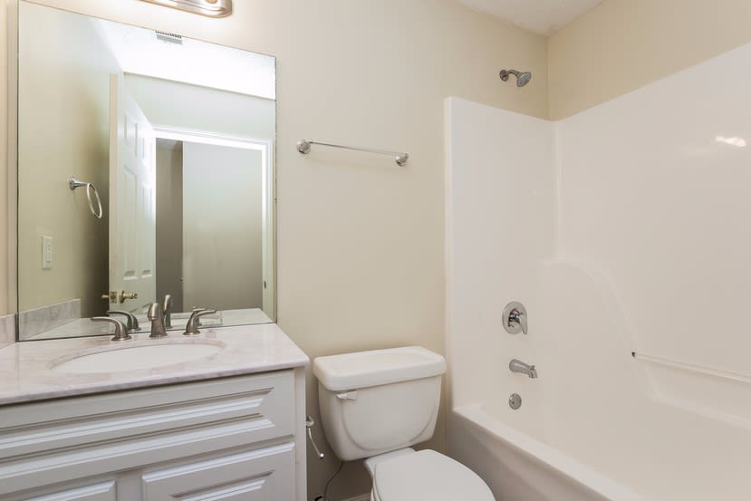 855 Simon Ive Dr, Lawrenceville photo 17