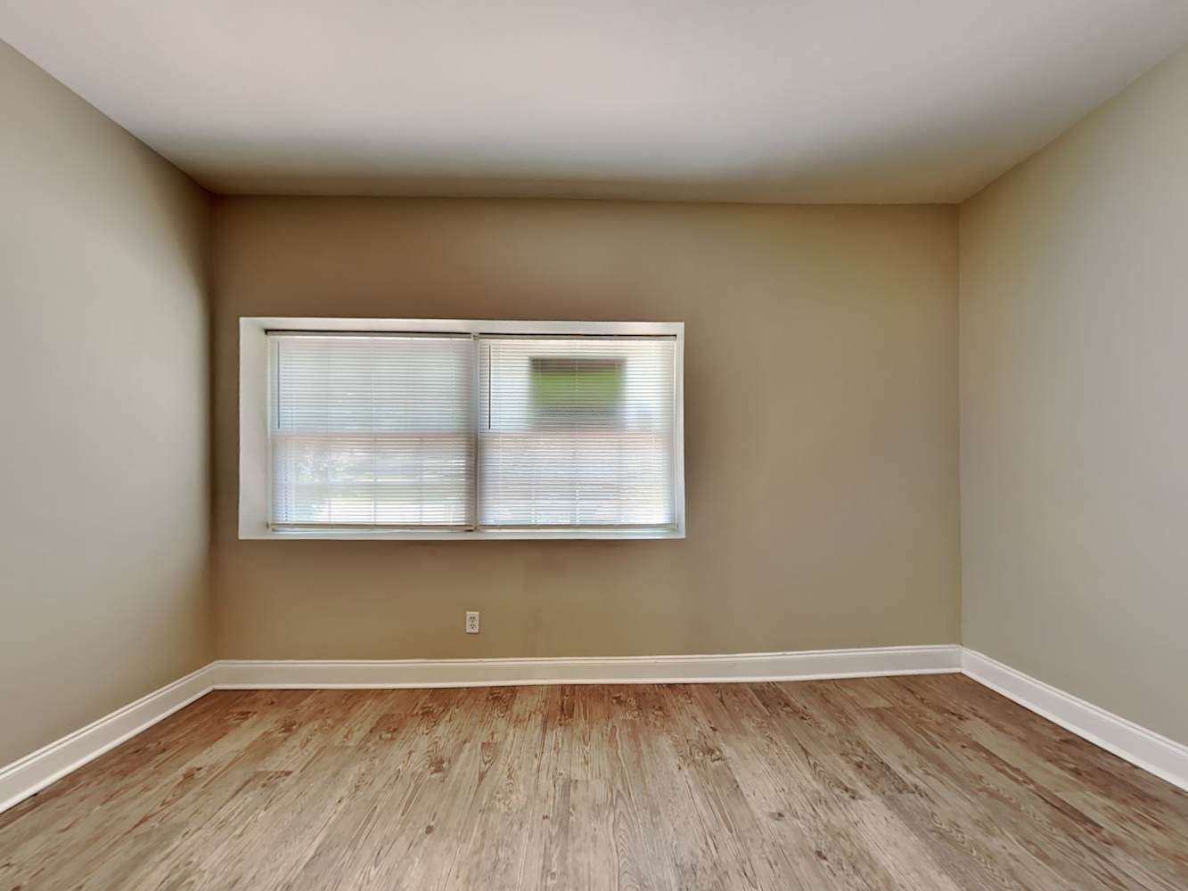 8552 Boysenberry Ln, Jacksonville photo 16