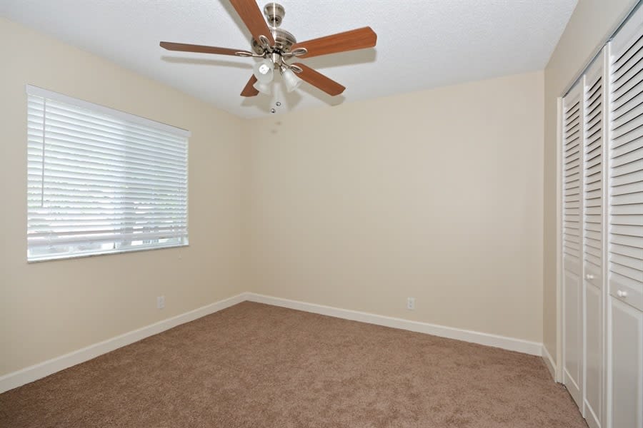 8556 NW 57th Dr, Coral Springs photo 15