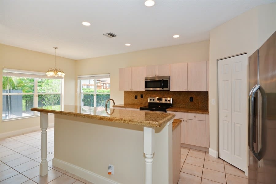 8556 NW 57th Dr, Coral Springs photo 8