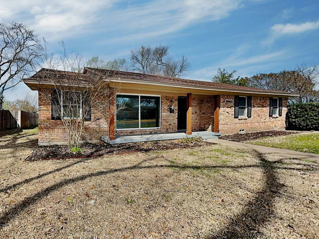 Front of 8561 Sweetwood Dr, Dallas, TX