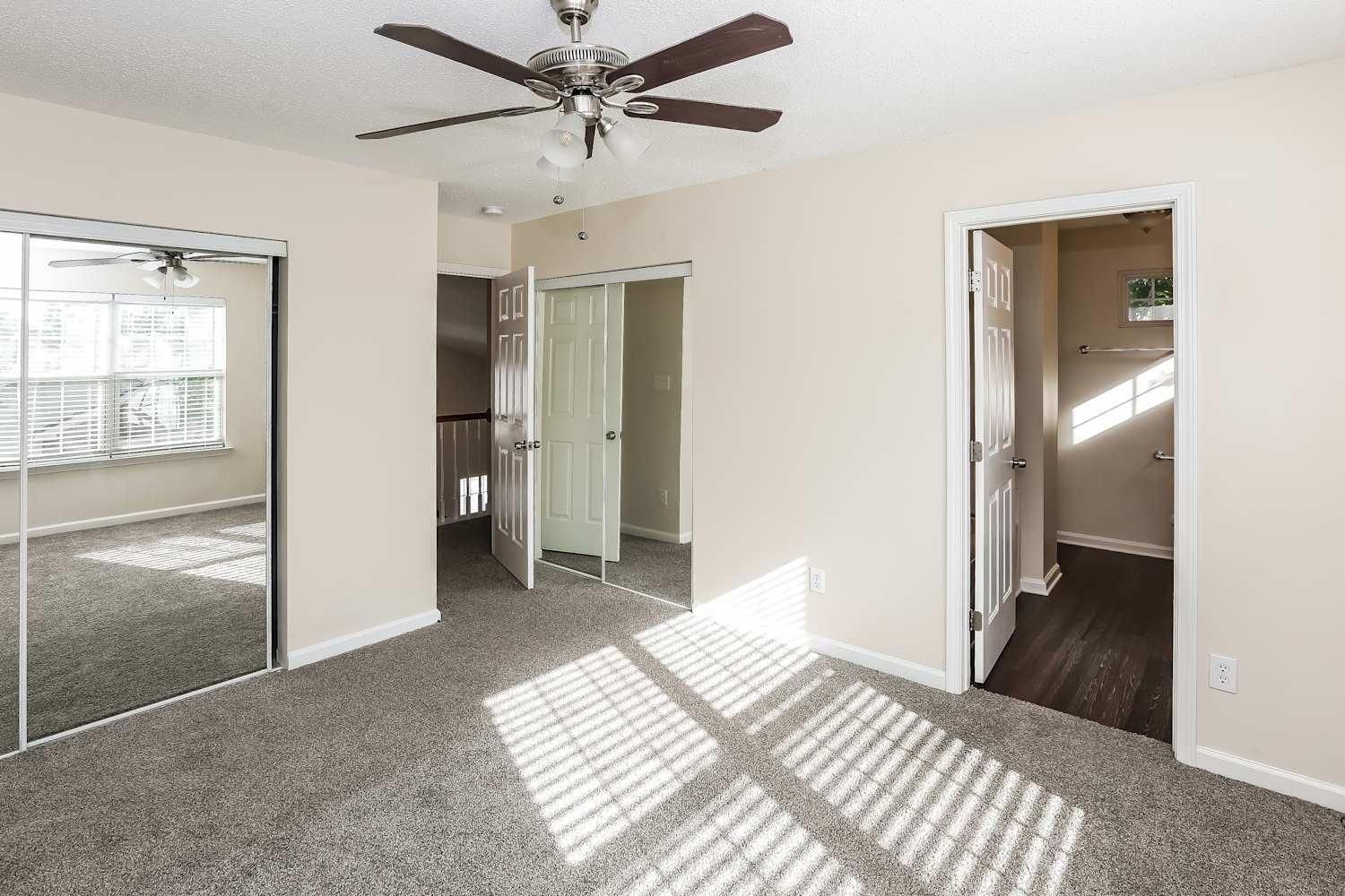 8611 Meadowmont View Dr, Charlotte photo 9