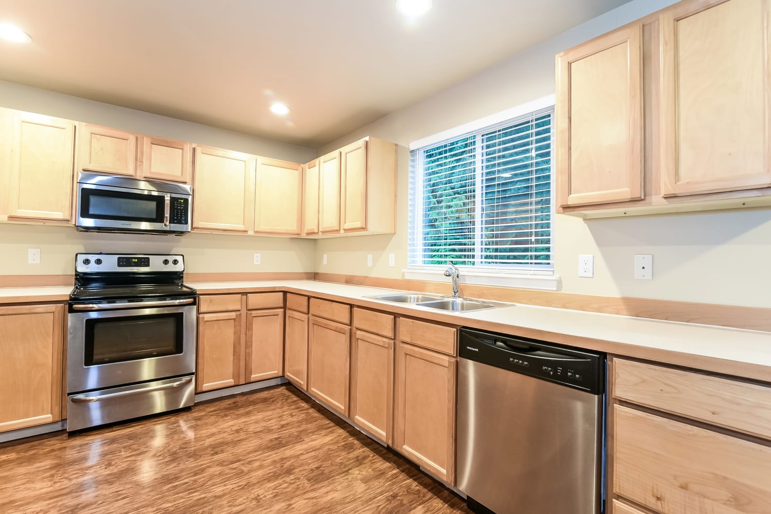 8629 76th Ave NE, Marysville photo 7