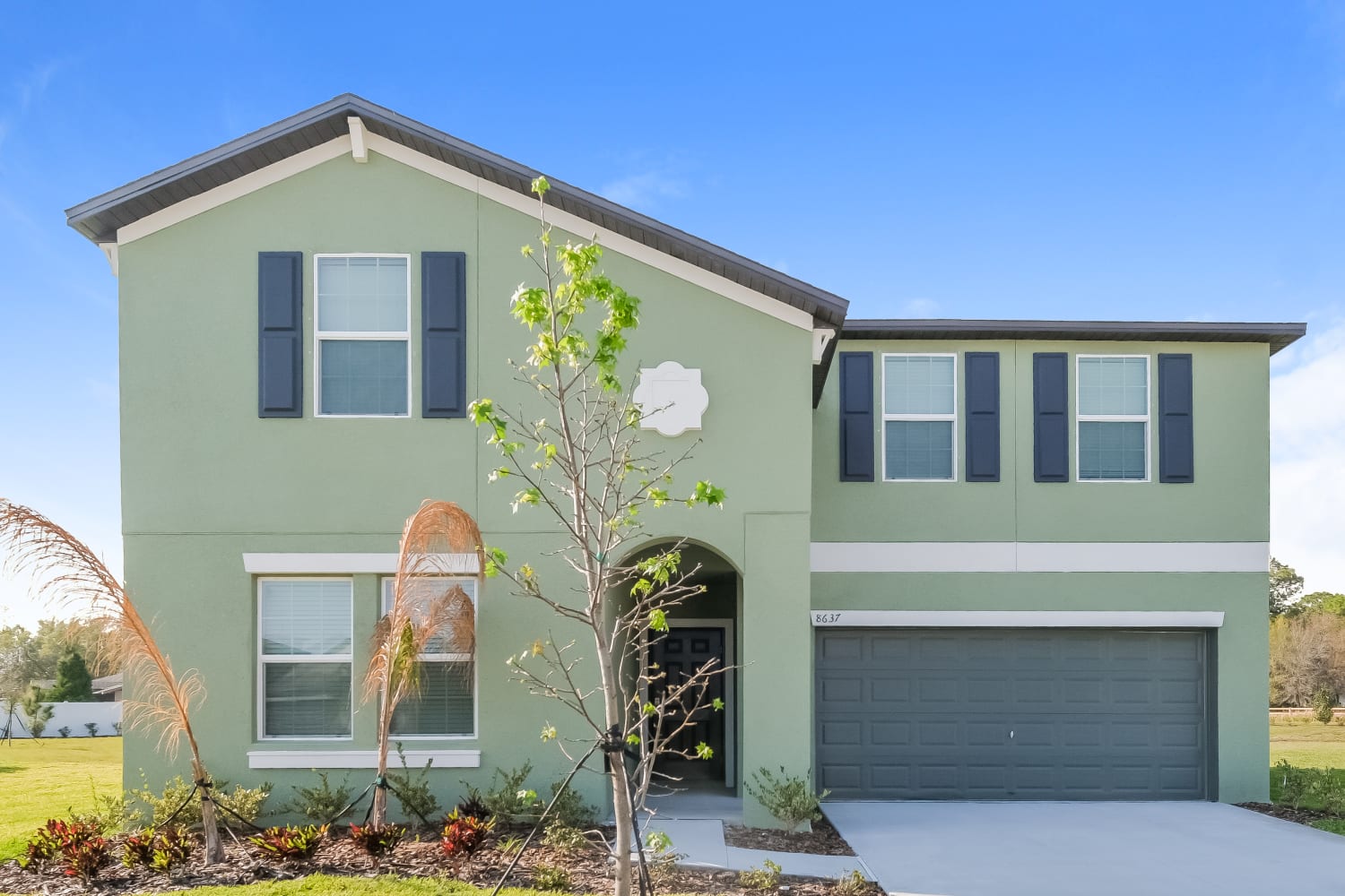 Front of 8637 40Th Cir E, Palmetto, FL