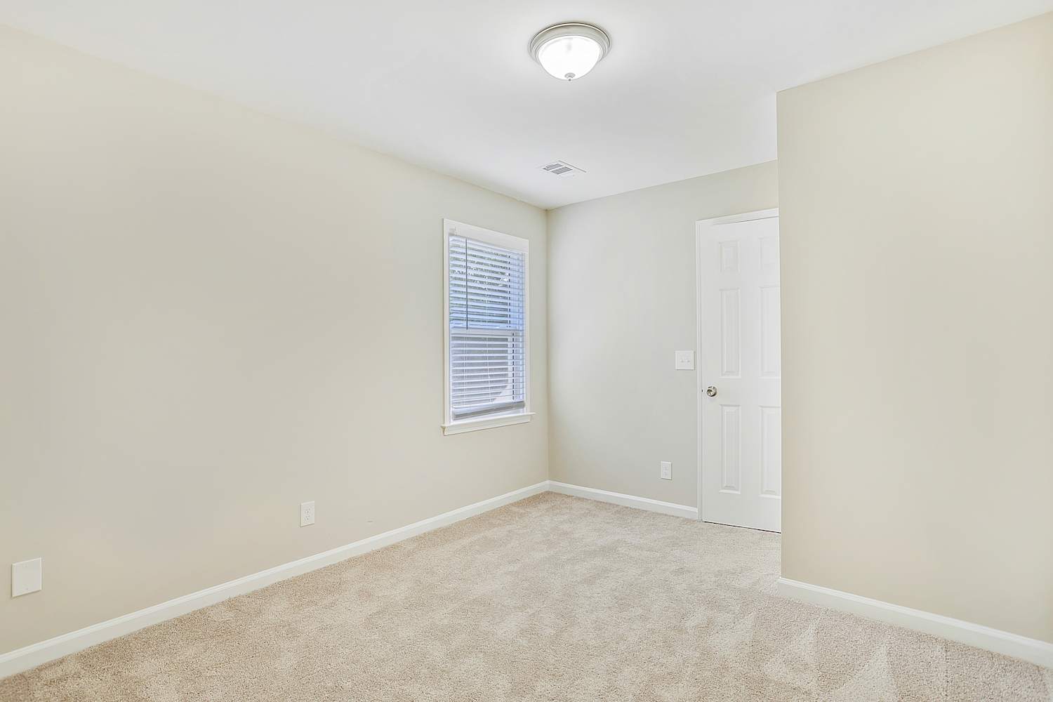 869 Market Way, Clarkston photo 16