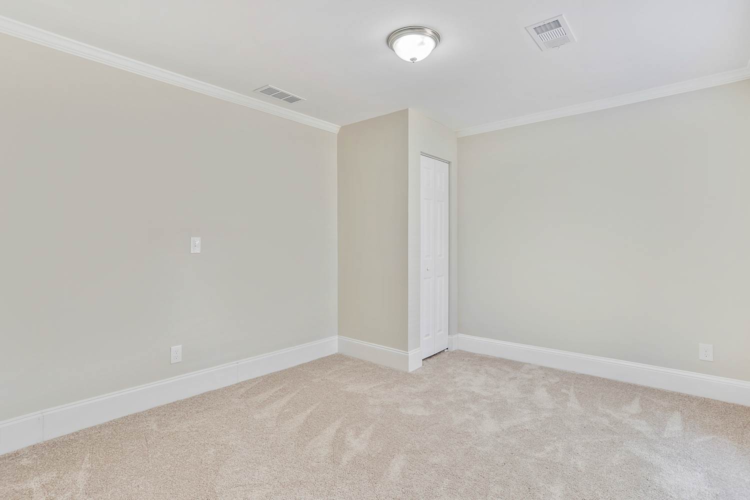 869 Market Way, Clarkston photo 15
