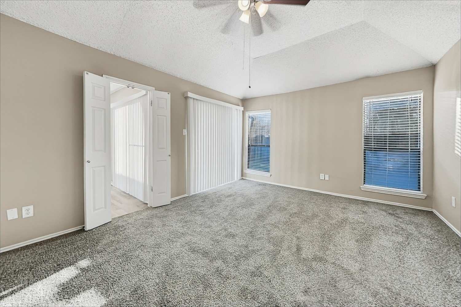 8713 Wood Glen Dr, Rowlett photo 15