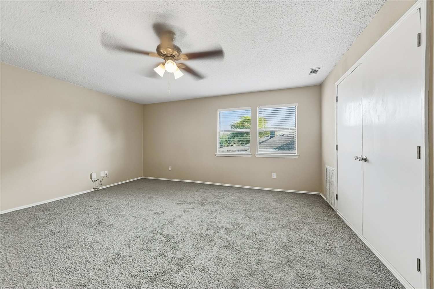 8713 Wood Glen Dr, Rowlett photo 16