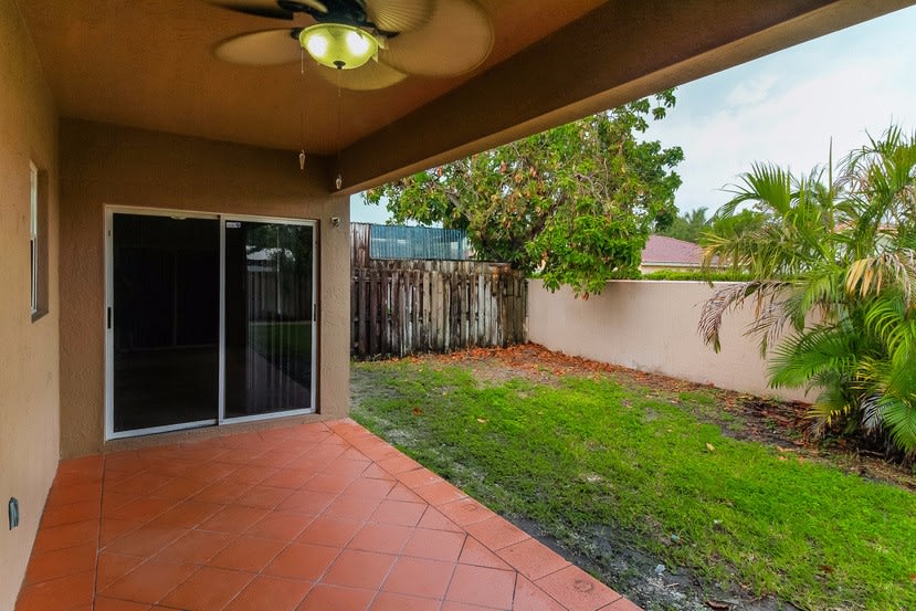 8723 NW 142nd Ln, Miami Lakes photo 26
