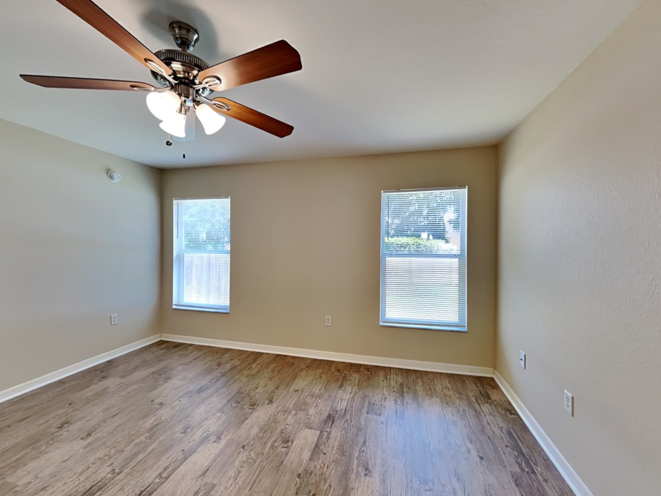8734 Pebblebrooke Way, Lakeland photo 9