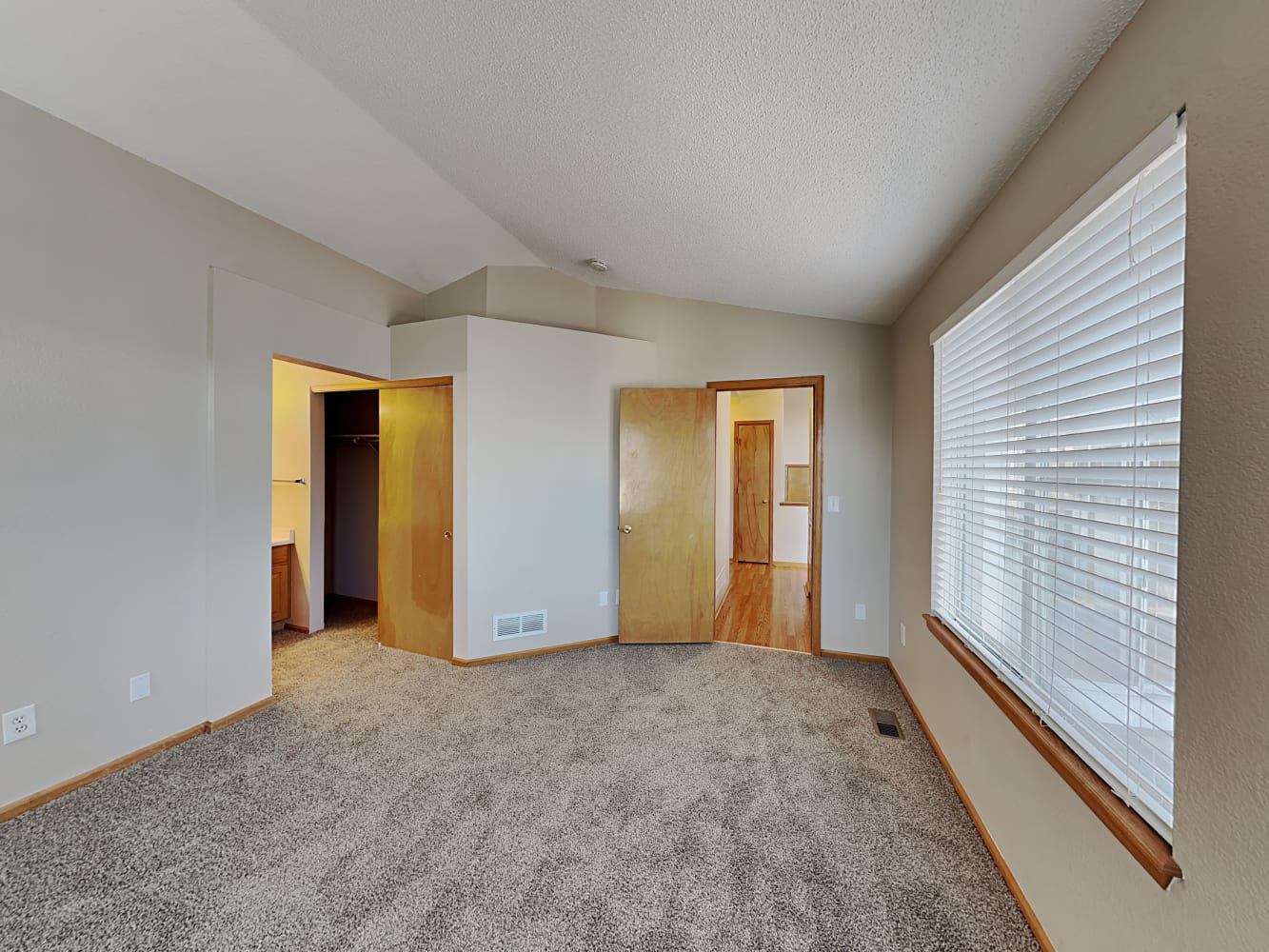 8736 Greengrass Way, Parker photo 8