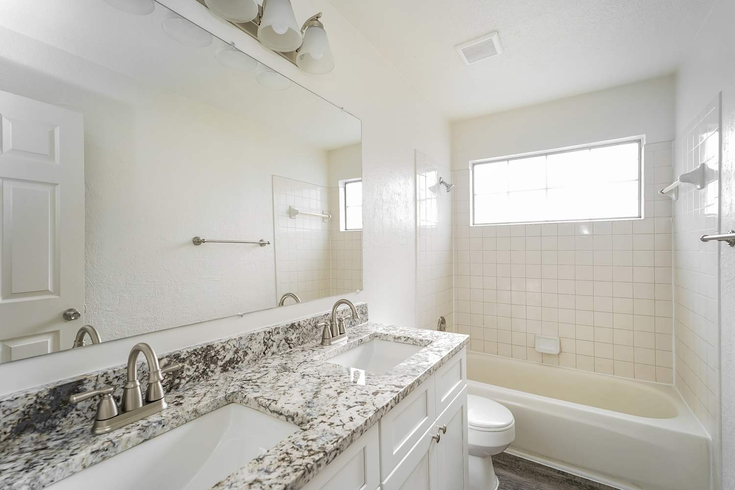 8737 Pedernales Trl, Fort Worth photo 16