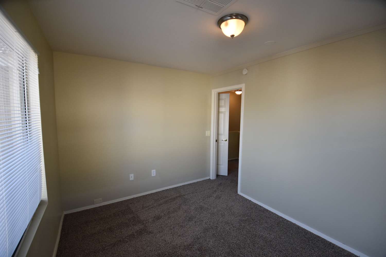 8743 E Kilarea Ave, Mesa photo 9