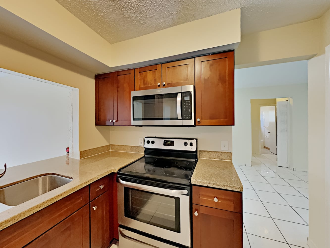 8760 Johnson St, Pembroke Pines photo 11