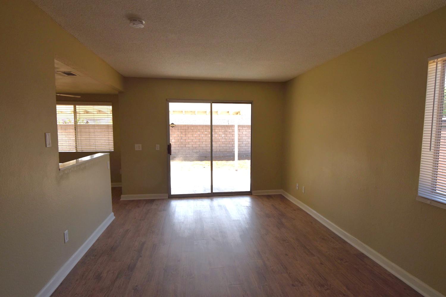 8765 Grace St, Fontana photo 6