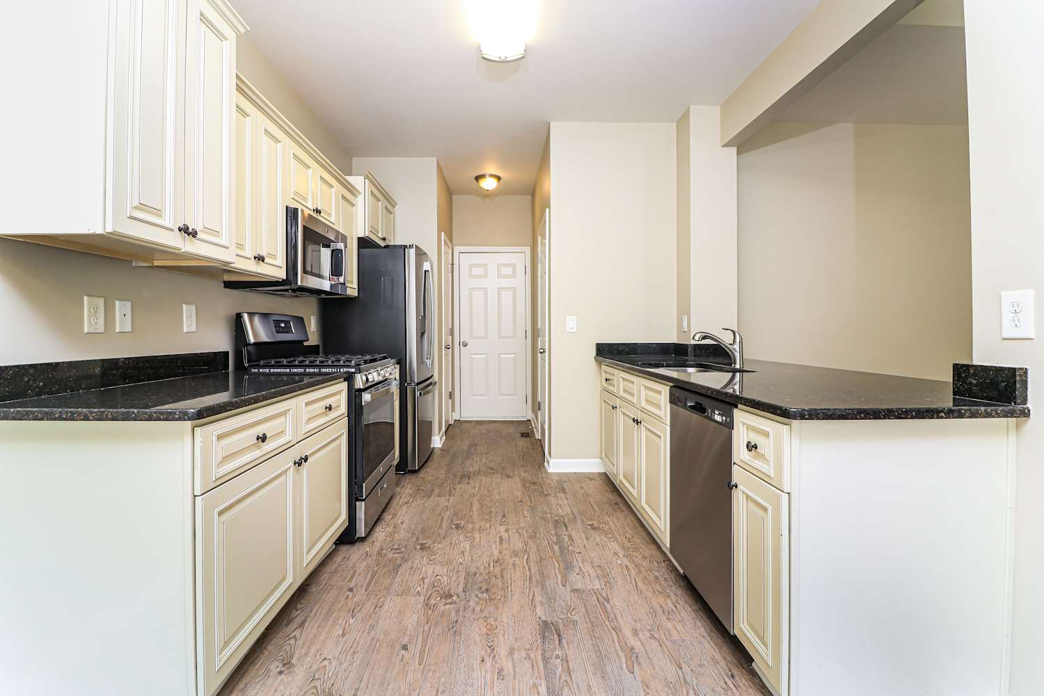 88 Norton Ave, Acworth photo 12