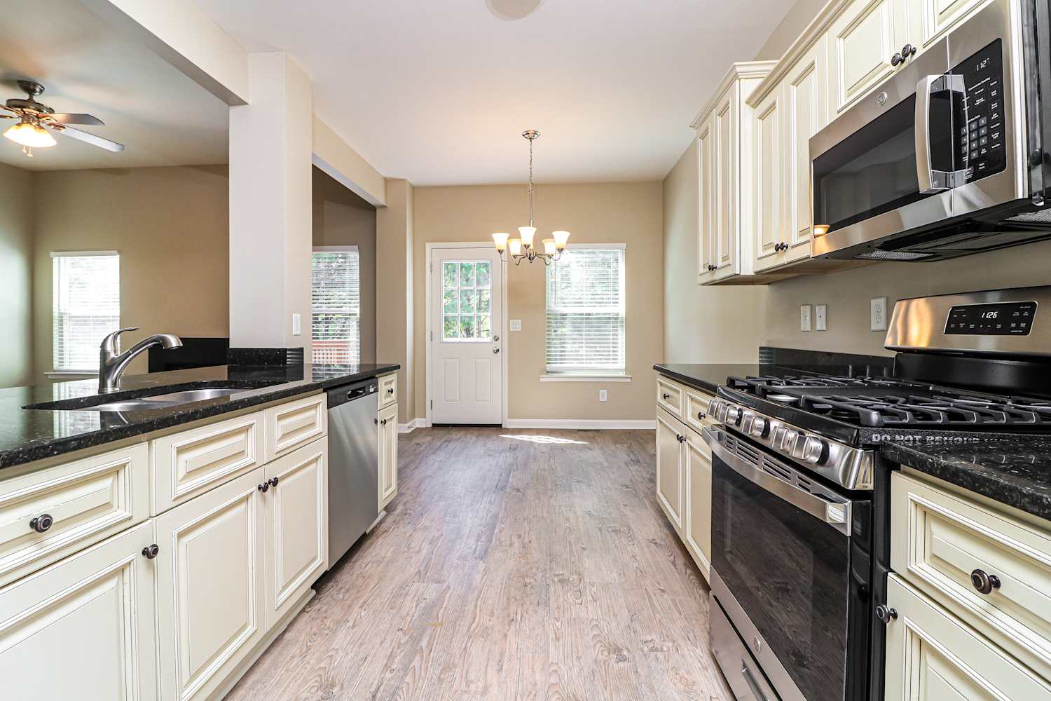 88 Norton Ave, Acworth photo 11
