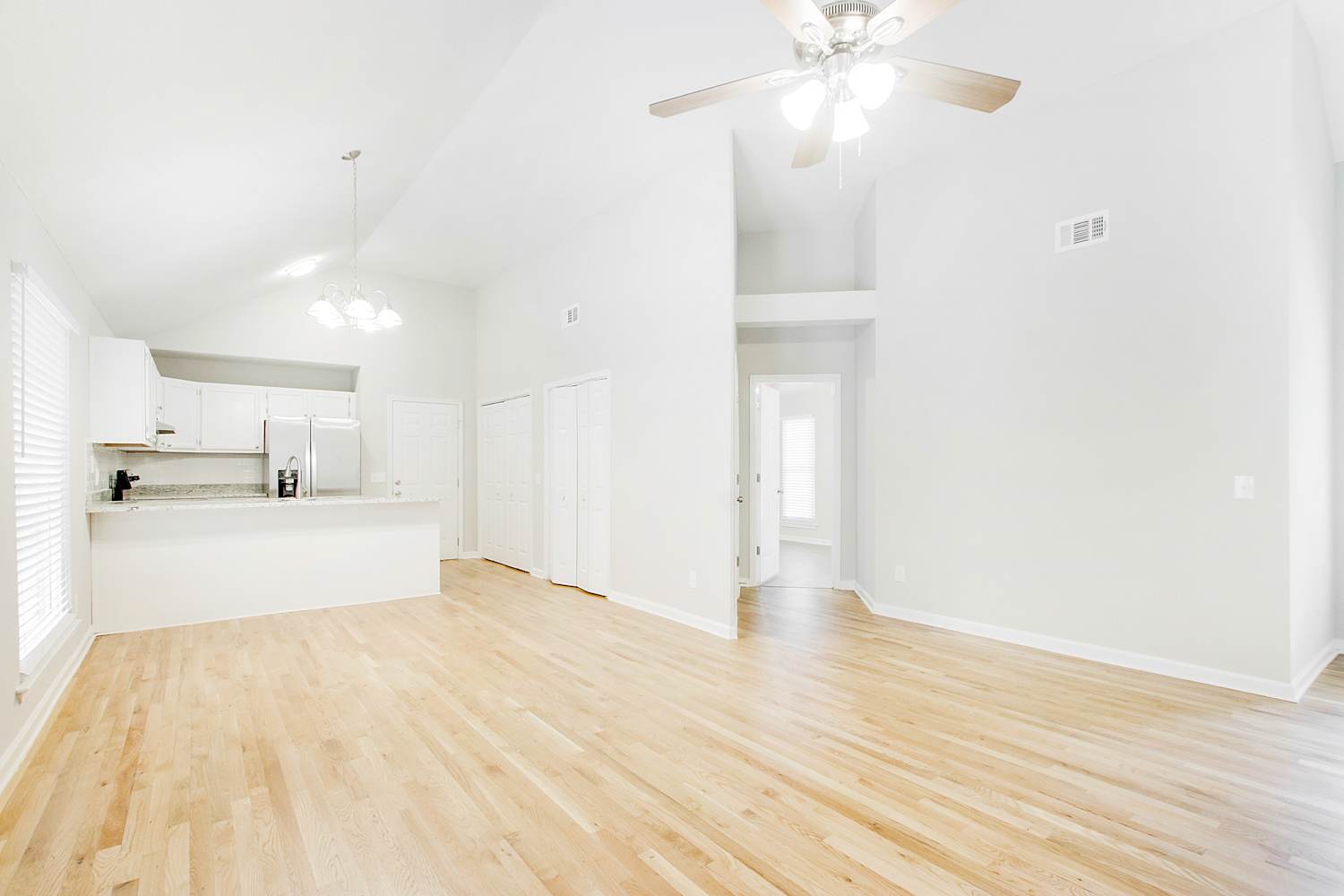 883 Columbia Ct, Canton photo 9
