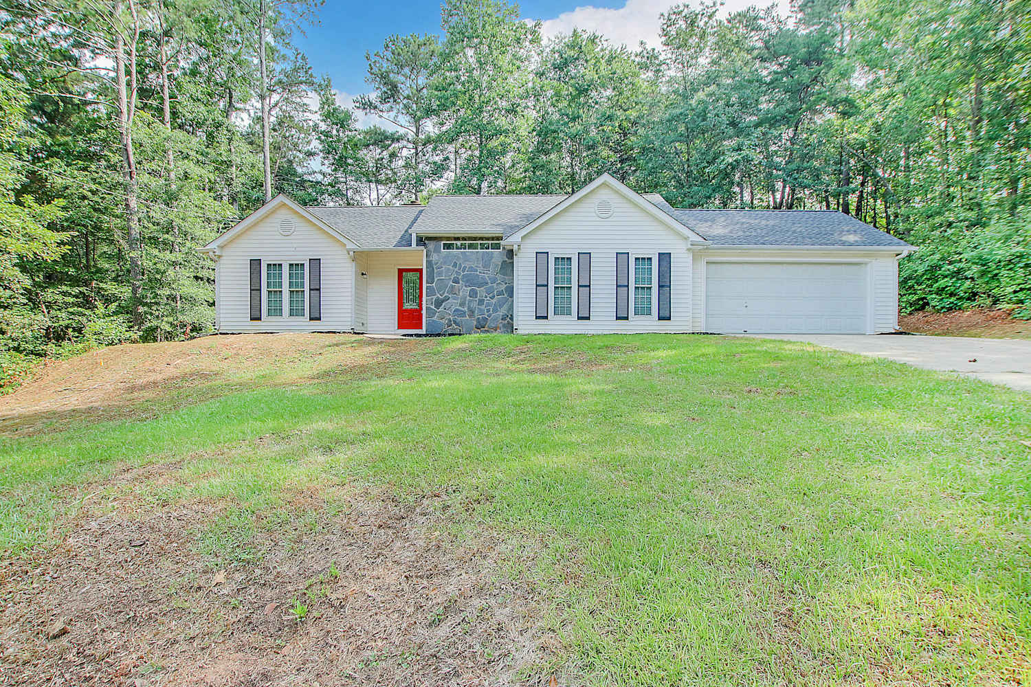 883 Columbia Ct, Canton photo 2