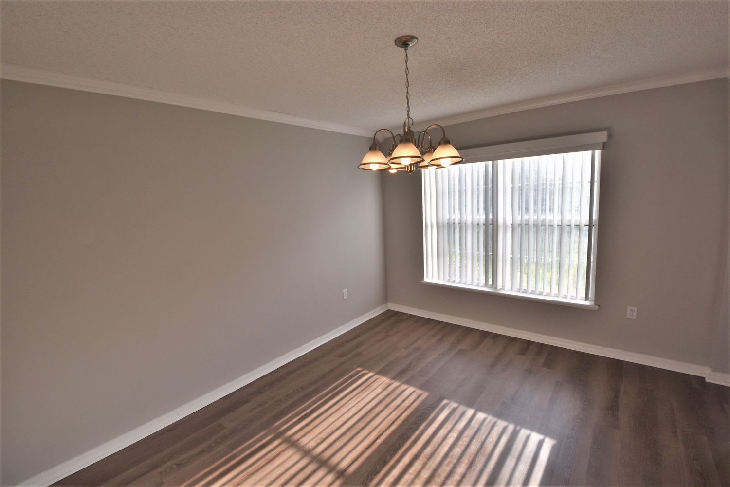 8863 Shindler Crossing Dr, Jacksonville photo 4