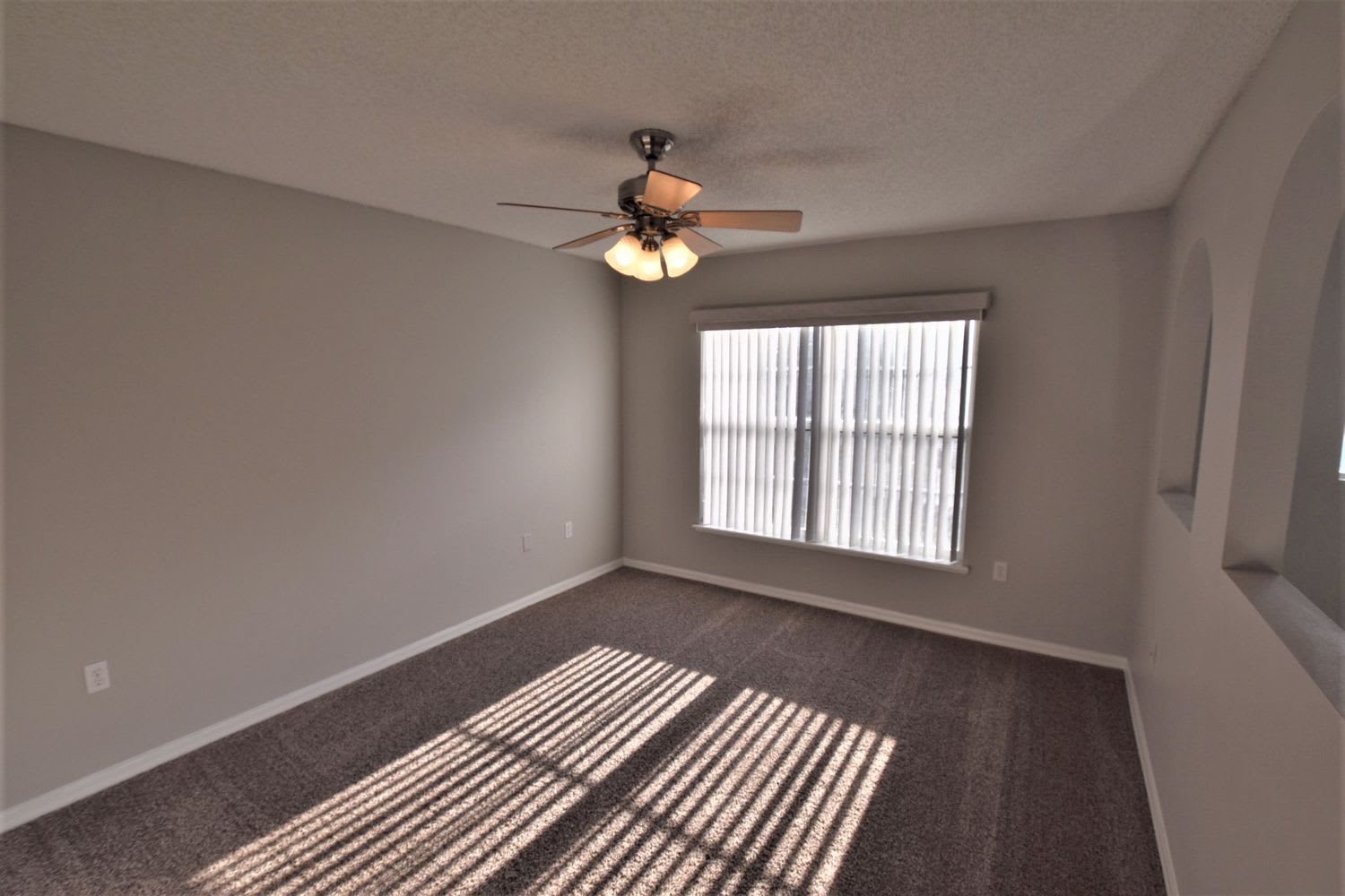 8863 Shindler Crossing Dr, Jacksonville photo 3