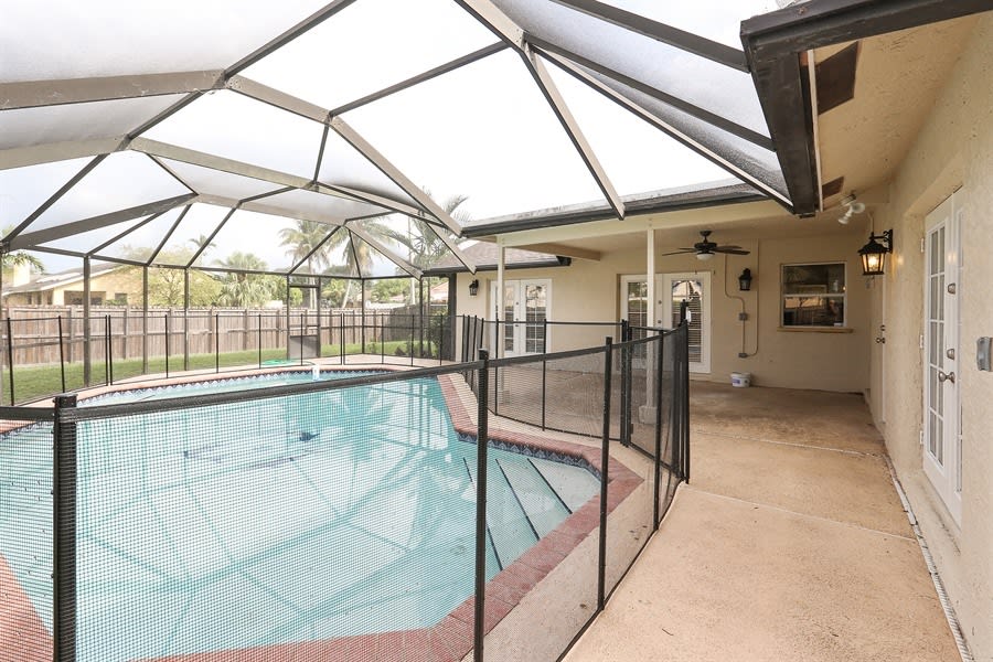 8901 NW 80th Dr, Tamarac photo 18