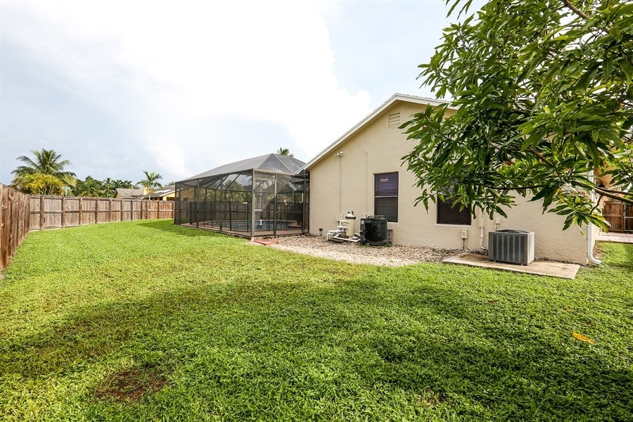 8901 NW 80th Dr, Tamarac photo 20