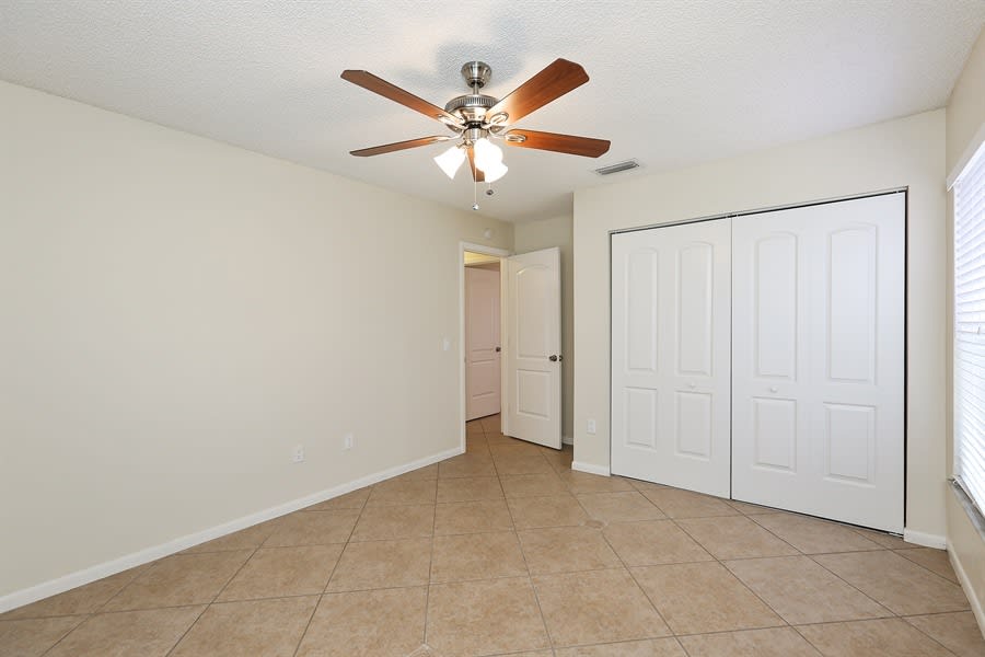 8901 NW 80th Dr, Tamarac photo 11